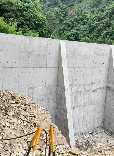 廊坊大城县重力式挡土墙